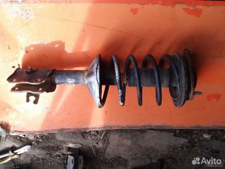 Стойка Mitsubishi Colt