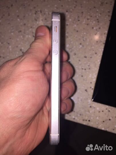 iPhone 5s white 16 Gb