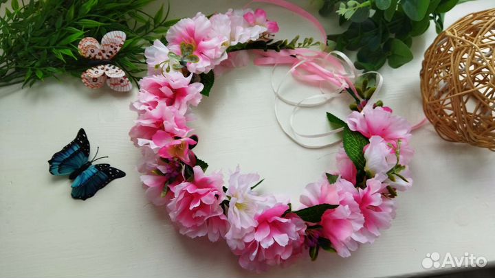 Венок на голову из цветов(сакура)