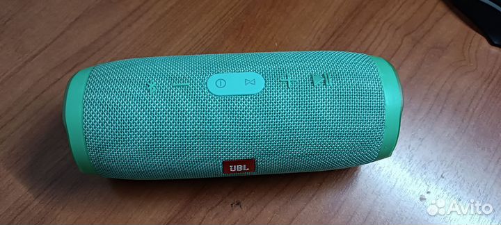 Колонка jbl charge 3