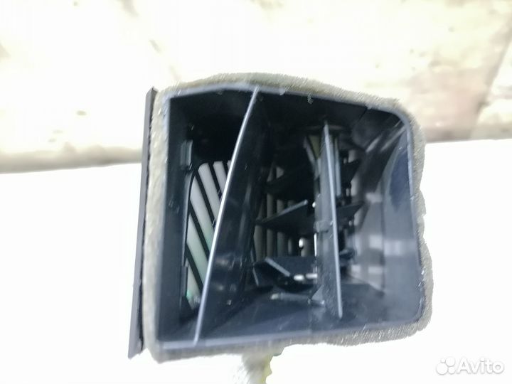 Воздуховод салона левый BMW 1 series E87 E81