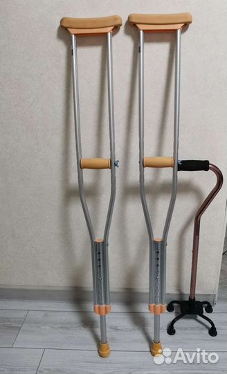 Костыли подмышечные