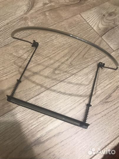 Держатель для губной гармоники