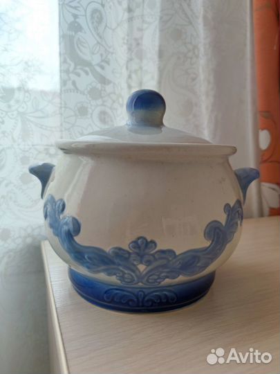 Суповница гжель в идеальном состоянии, без сколов