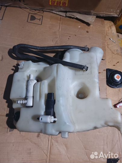 Бачок омывателя Mercedes Gl X164