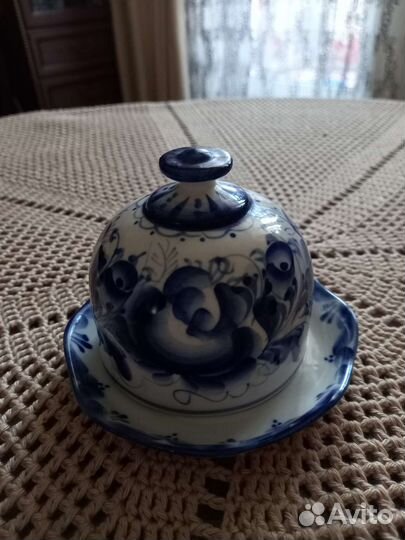 Гжельский фарфор