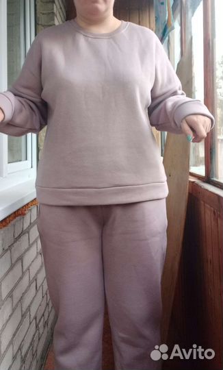 Костюм женский