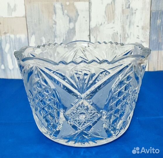 Хрустальный салатник круглый