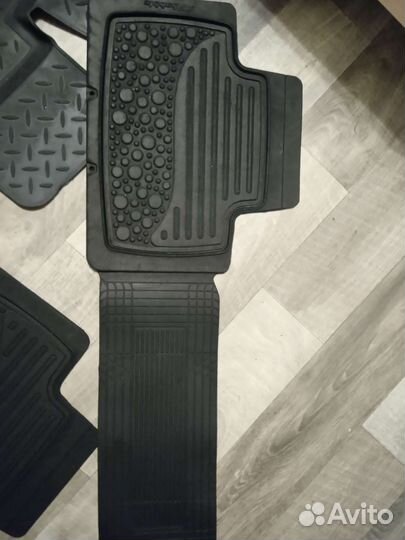 Коврики для салона автомобиля