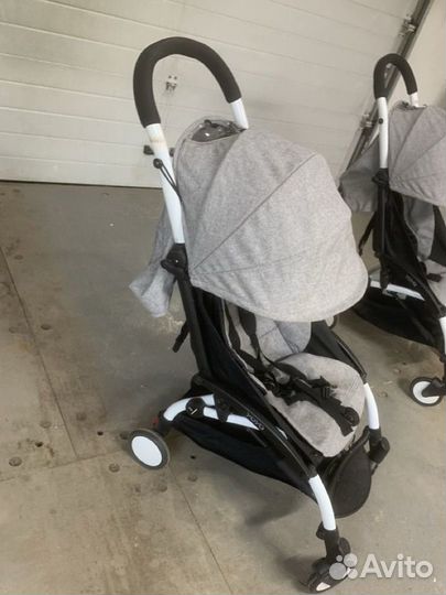 Прогулочная коляска yoya