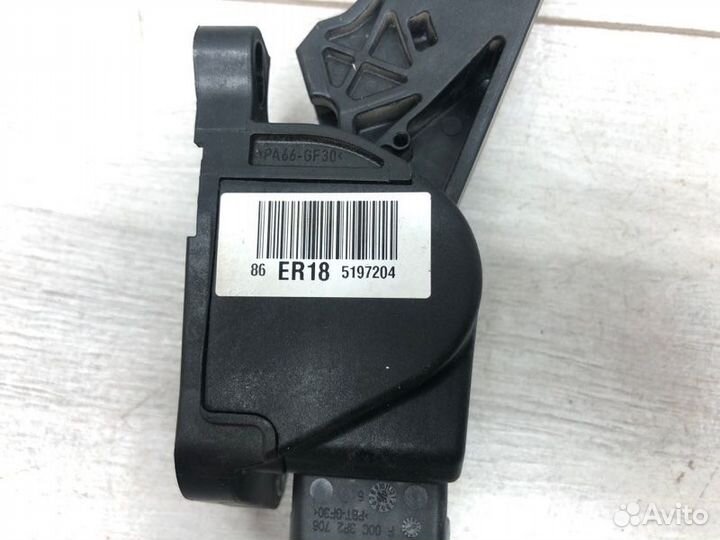 Педаль газа Peugeot Partner фургон 9HZ (DV6TED4)