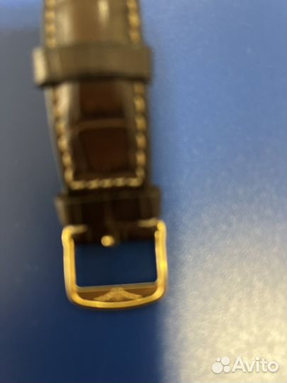 Часы золотые longines