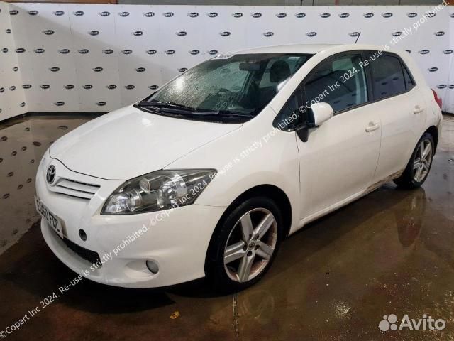 Разобрка Toyota Auris E150 Рестайлинг Аурис 150
