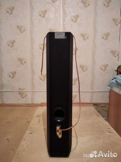 Акустические колонки Wharfedale diamond 9,5