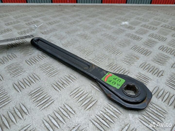 Ключ баллонный для mercedes-benz GL-Class (X164)