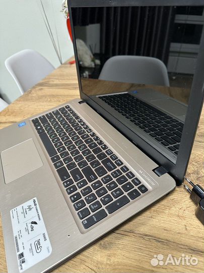 Ноутбук asus X540SA-XX053D