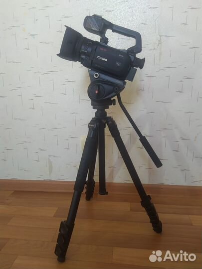 Canon XA50 (продажа или обмен)