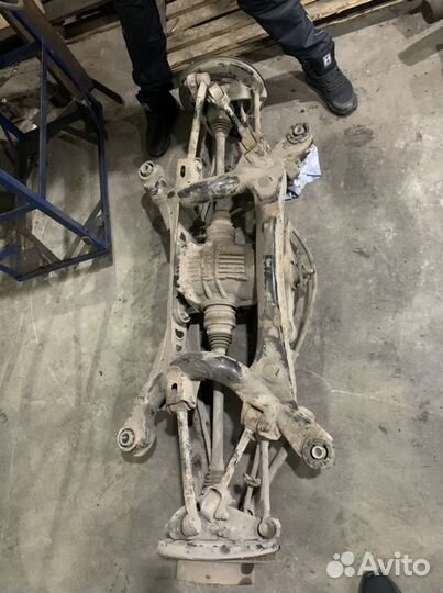 Задний подрамник в сборе Lexus IS GS