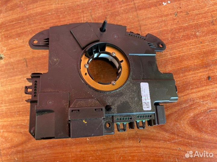 Подрулевое кольцо Volkswagen Passat B7 универсал