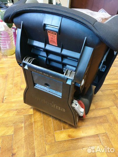 Продам детское автомобильное кресло