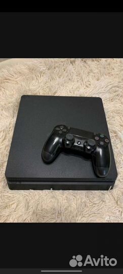 Sony PS4 slim