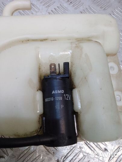 Бачок стеклоомывателя Mitsubishi Pajero V25W 6G74