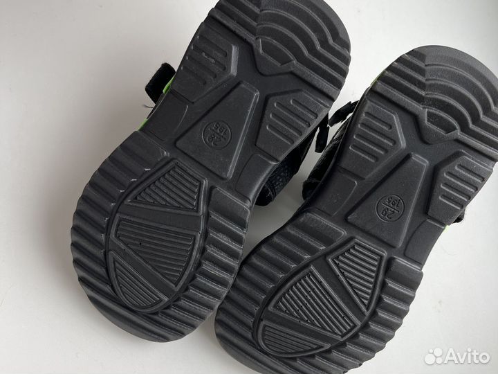 Сандали детские