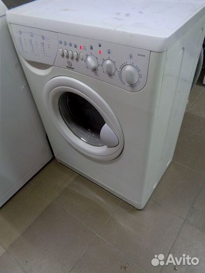 Стиральная машина Indesit