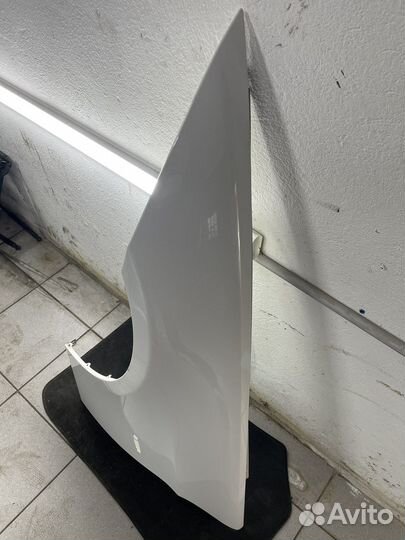 Левое переднее белое крыло бмв 3