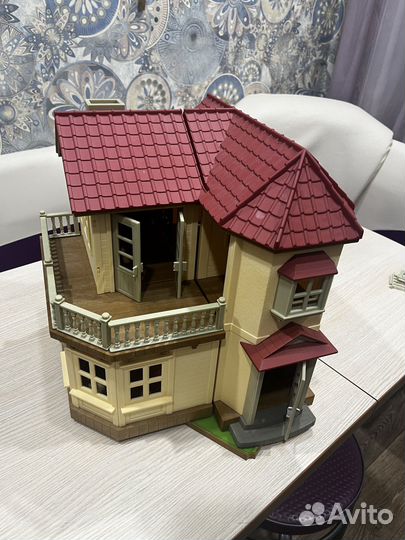 Набор Sylvanian Families Большой дом со светом