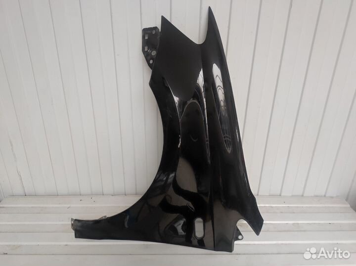 Крыло переднее левое Volkswagen Polo Sed