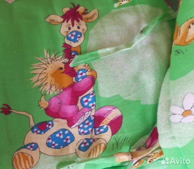 Бортики в детскую кроватку