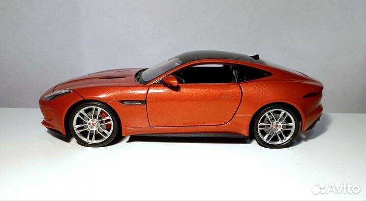 Jaguar F Type coupe, Welli 1:24