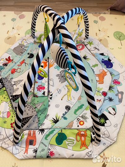 Развивающий коврик