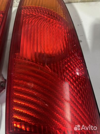 Ford focus 1 задние фонари хачбек Европа