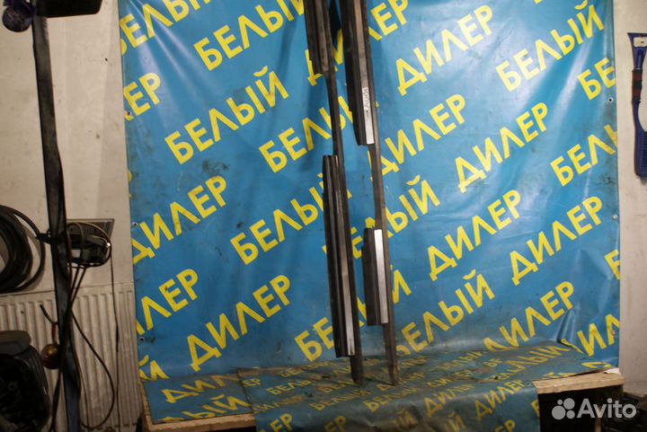 Внутренняя накладка на порог Audi A6 C5