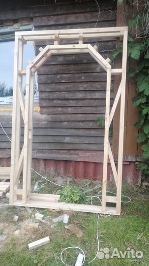 Арка садовая деревянная