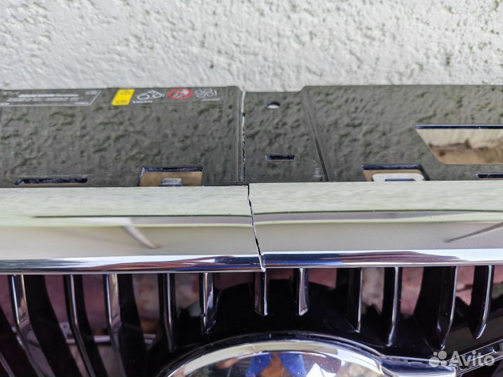 Решетка радиатора Volvo XC60 2 31425533