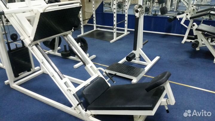 Жим ногами (угол 45 г.)