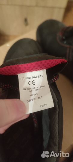 Ботинки с железным носком