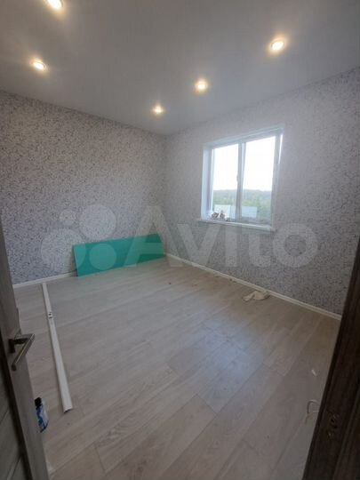 Коттедж 110 м² на участке 7 сот.