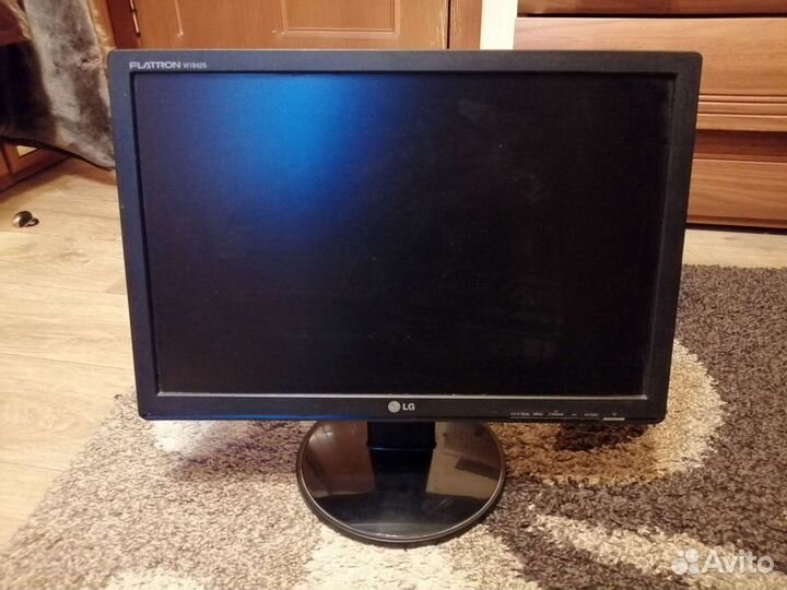 Монитор LG Flatron w1942s