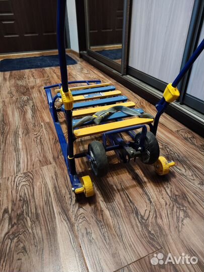 Санки с ручкой и колесами