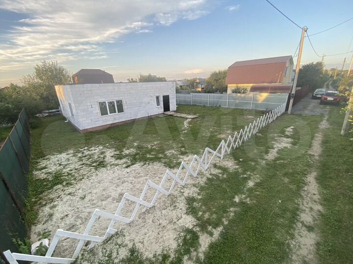 Дом 100 м² на участке 5 сот.