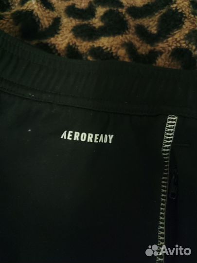 Спортивные штаны adidas