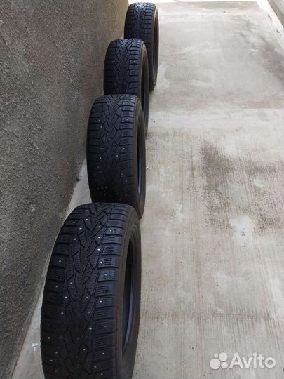Nokian Tyres Hakkapeliitta 7 205/60 R16 96