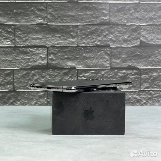 iPhone 11 Pro, 256 ГБ