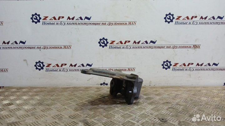 Кронштейн крепления передней рессоры левый Man Tgs
