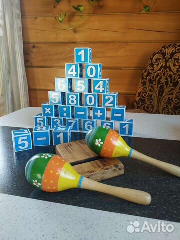 Кубики цифры 24 штуки. Маракасы