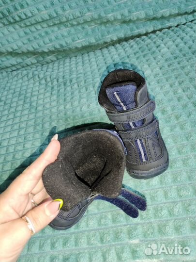Ботинки демисезонные для мальчика 19-20 размер